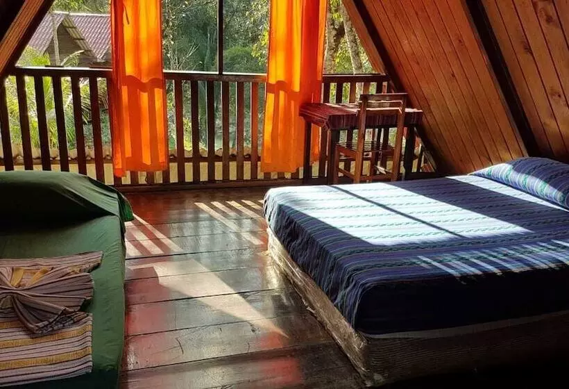 Hostal Portal De Champey   Hostel