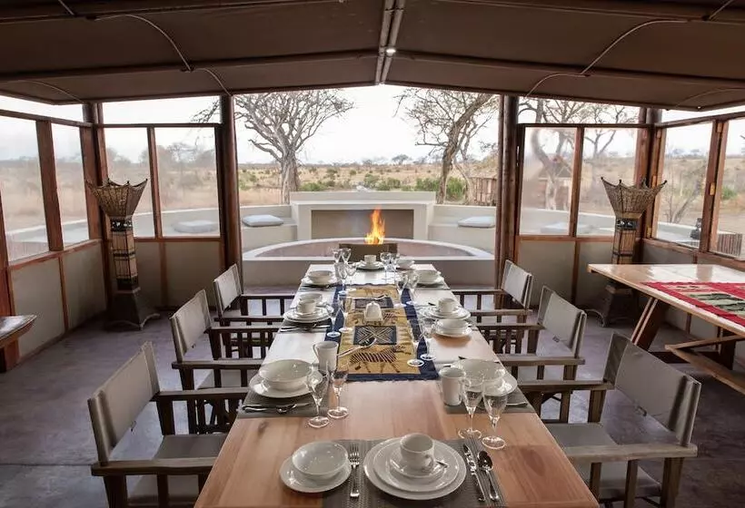Hotelli Buffelshoek Tented Camp