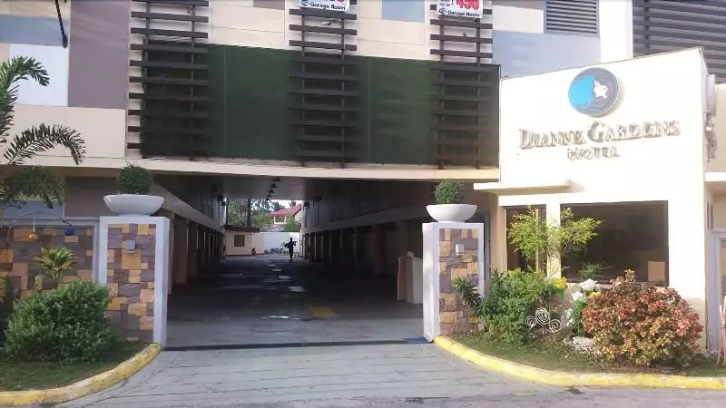 ホテル Dianne Gardens