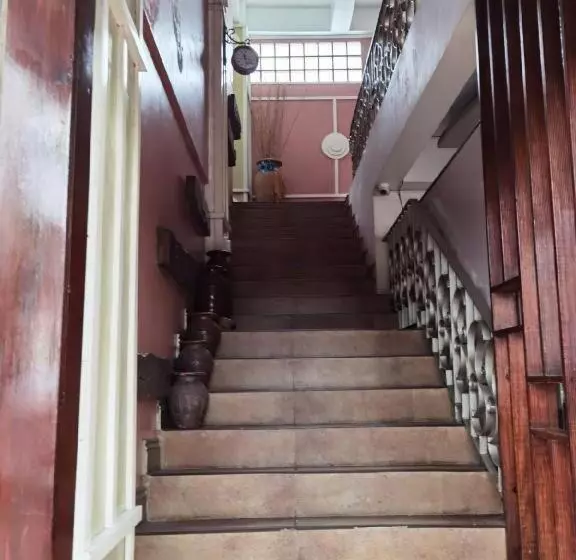 هتل Domer Residencias Naga City