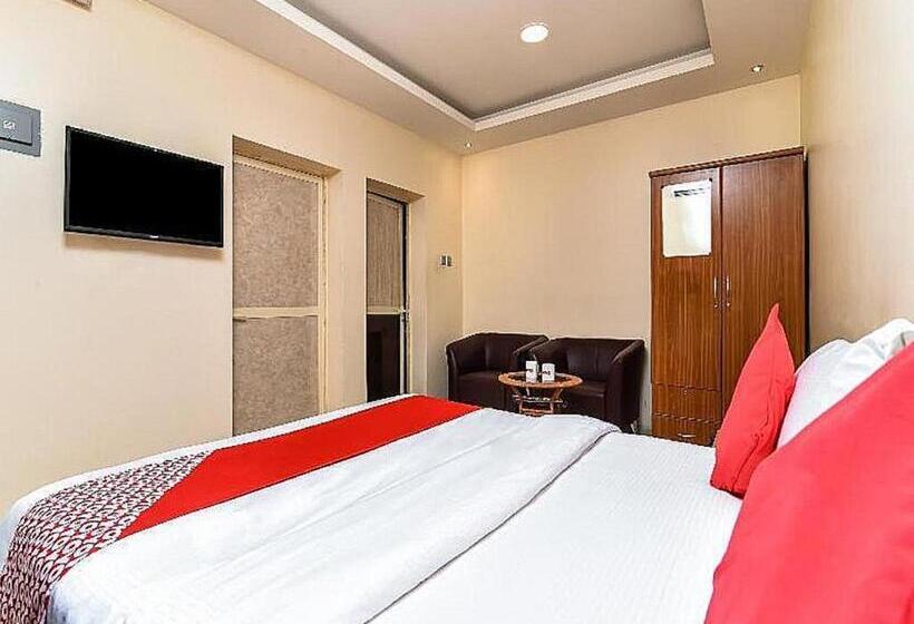 Hotelli Royal Plaza Residence