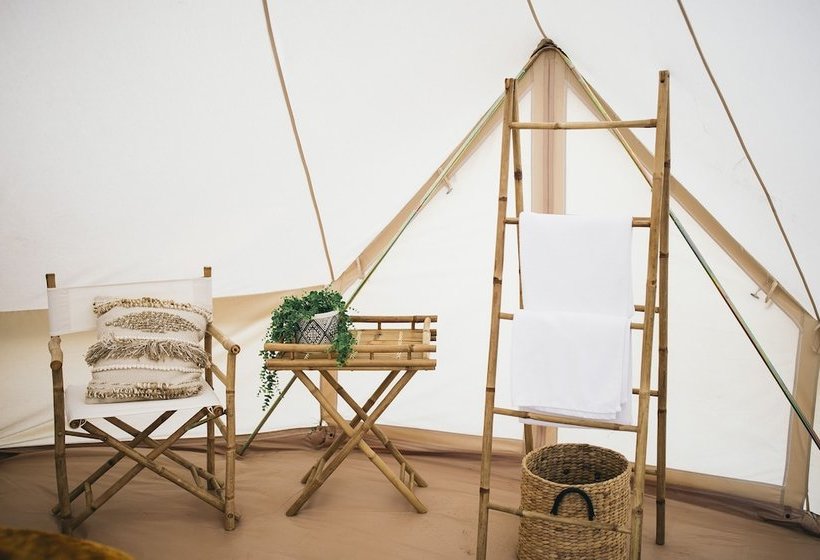 Отель The Hideaway Cabarita Beach