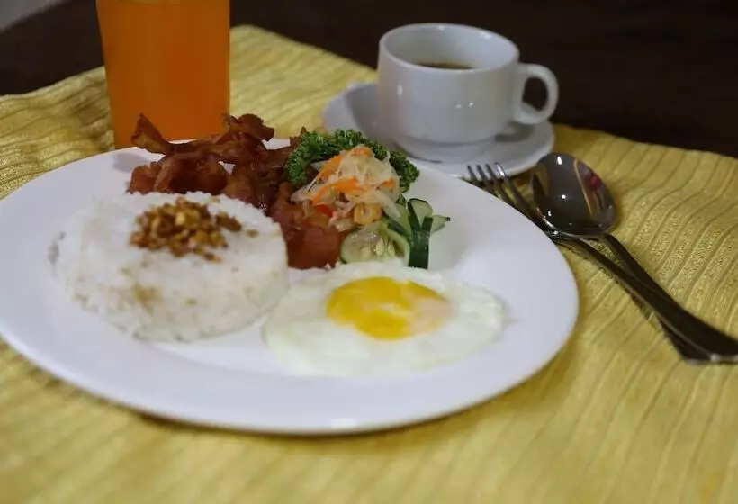 Hotelli Villa Rosita