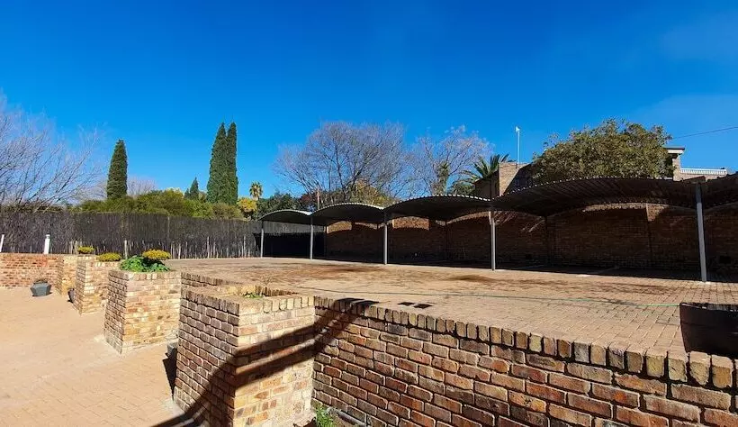 Hotelli Yalla Yalla Boutique