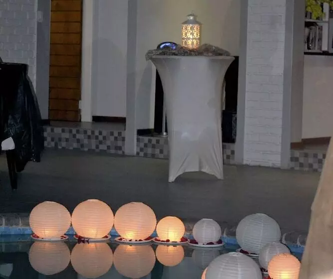 Hotelli Yalla Yalla Boutique