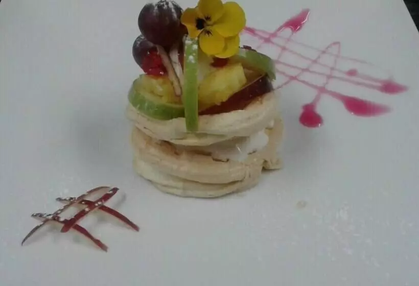 Hotelli Yalla Yalla Boutique