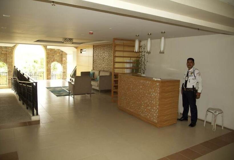 N And N Condominium Resort