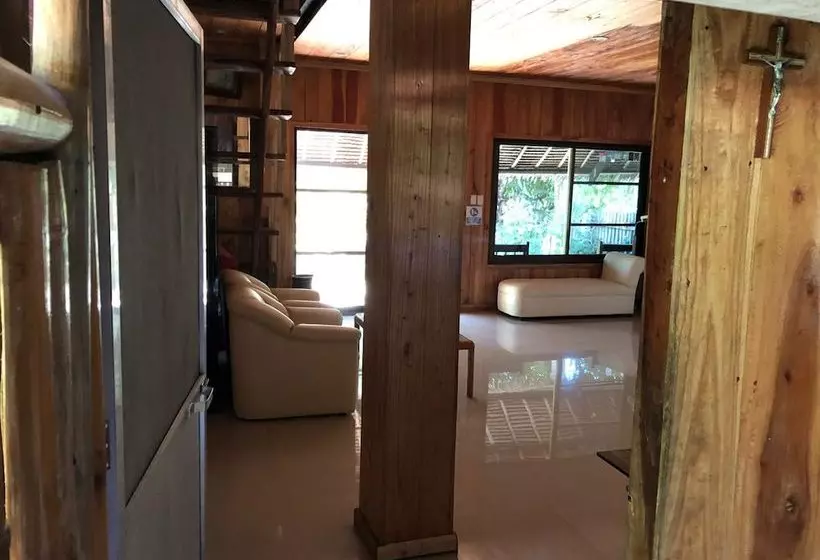 ペンション Bohol Garden Homes