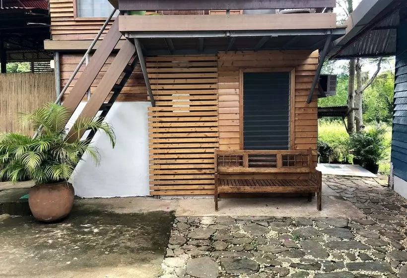 ペンション Bohol Garden Homes