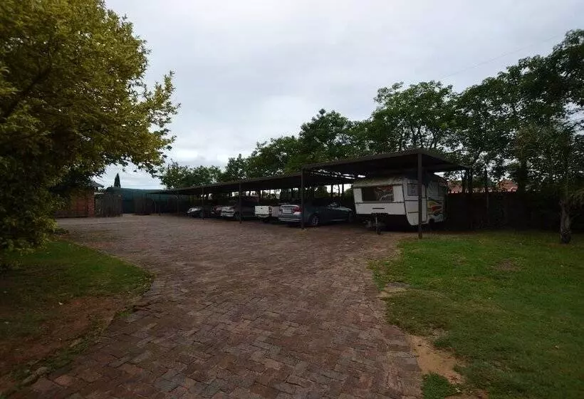 Majatalo Guesthouse 4u