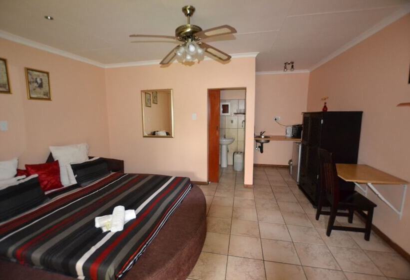 פנסיון Guesthouse 4u