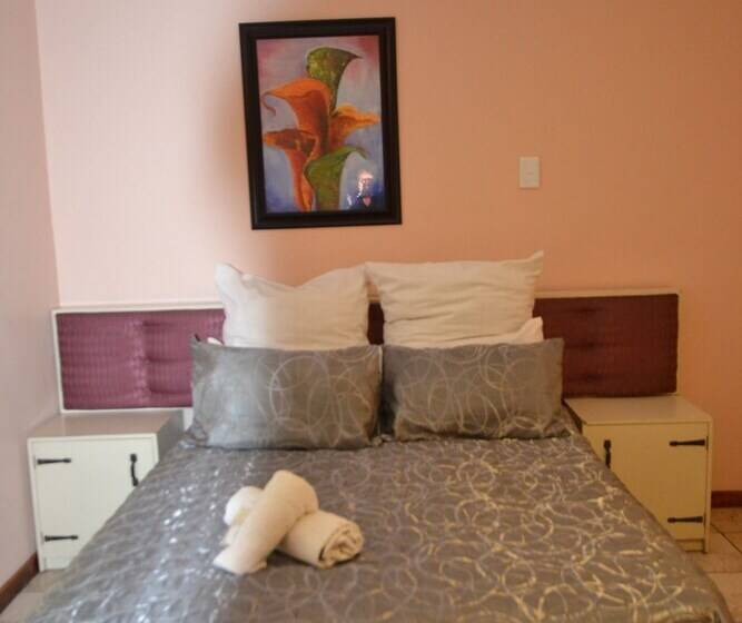 פנסיון Guesthouse 4u