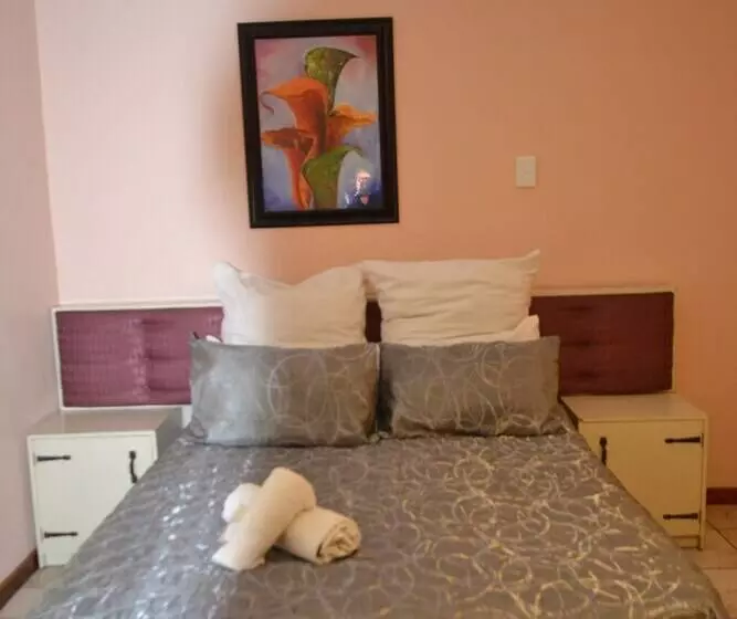 Majatalo Guesthouse 4u