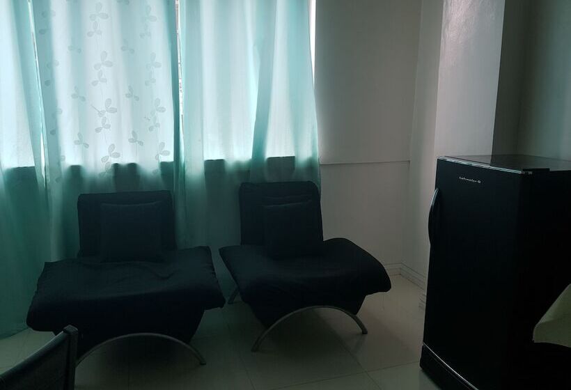 پانسیون The Orange Inn