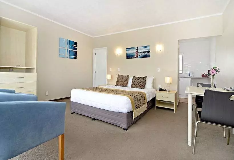 호텔 Takapuna Motor Lodge