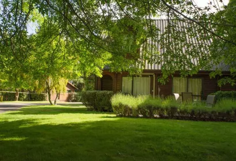 酒店 Tongariro Lodge