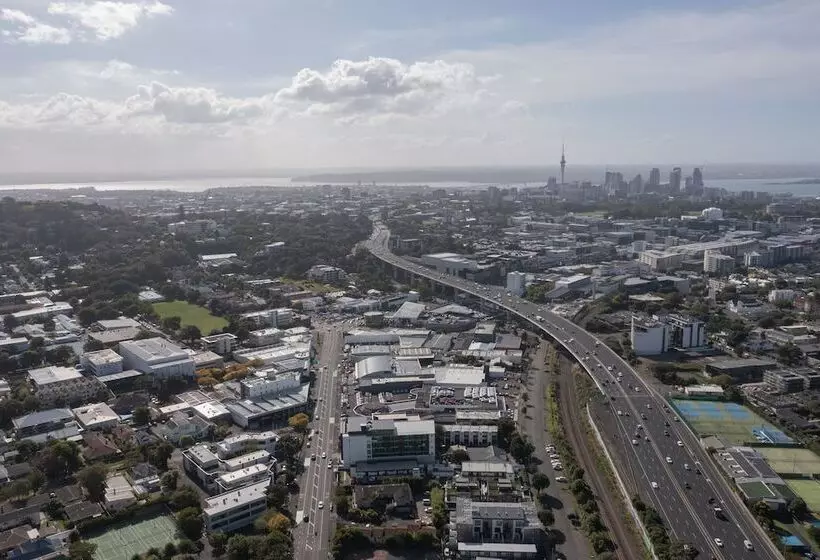 酒店 Tudor Court Motor Lodge