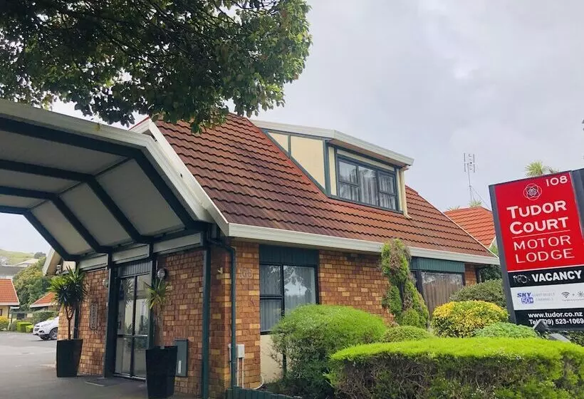 酒店 Tudor Court Motor Lodge
