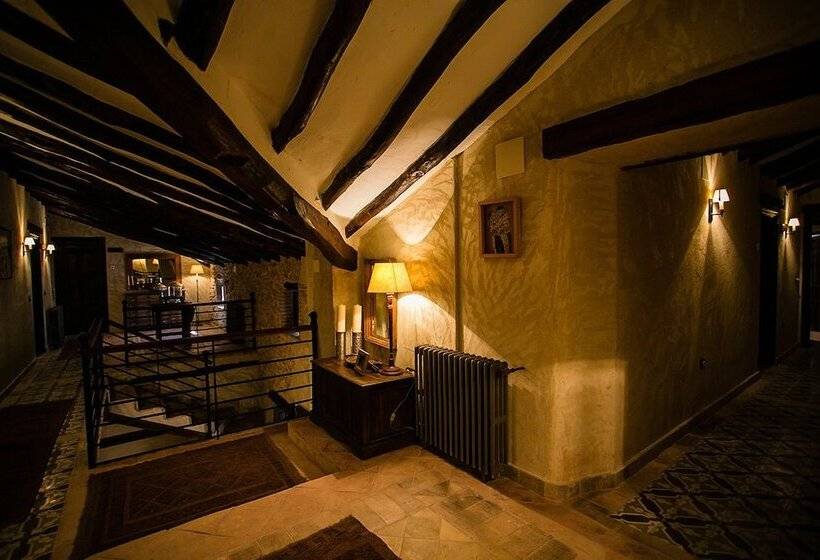 مبيت وإفطار Cortijo De Trifillas