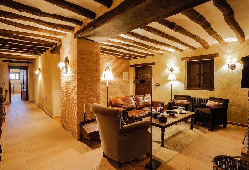 مبيت وإفطار Cortijo De Trifillas