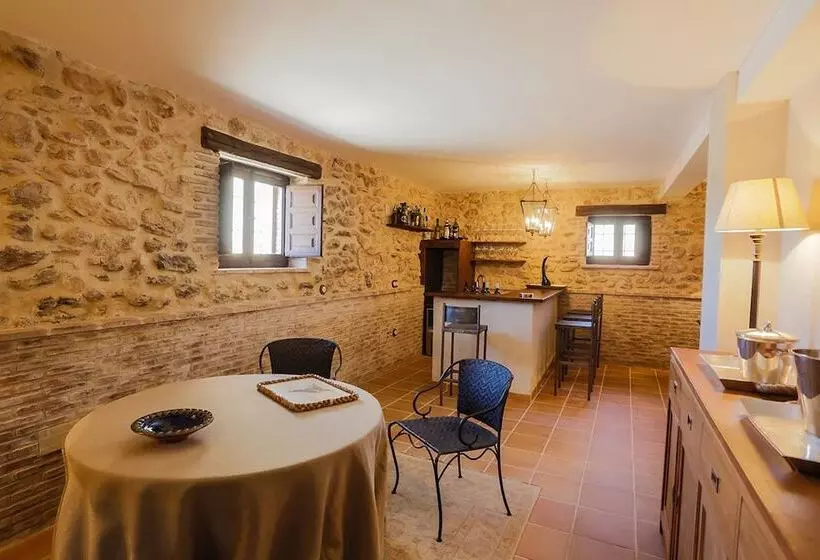 Aamiaismajoitus (B&B) Cortijo De Trifillas