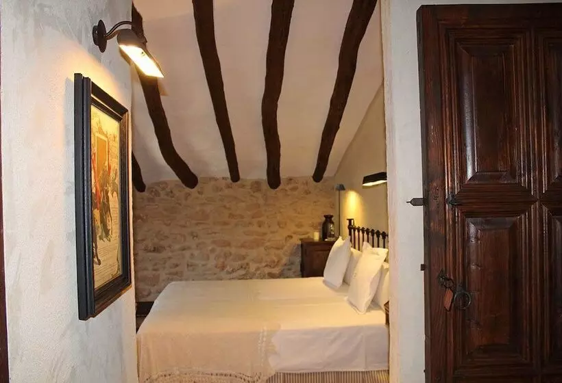 Aamiaismajoitus (B&B) Cortijo De Trifillas