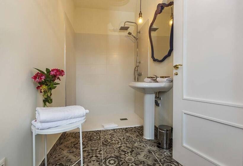 تختخواب و صبحانه Ecocasa Lema Ii