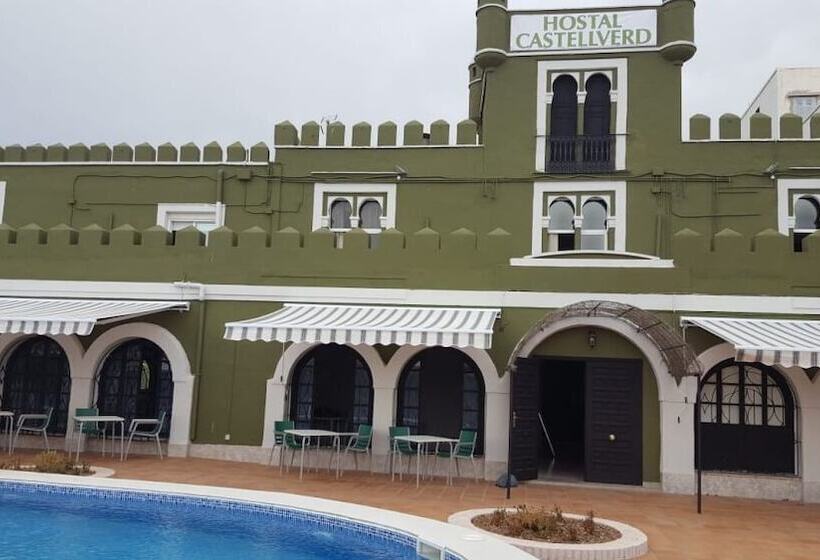 مسافرخانه Castellverd