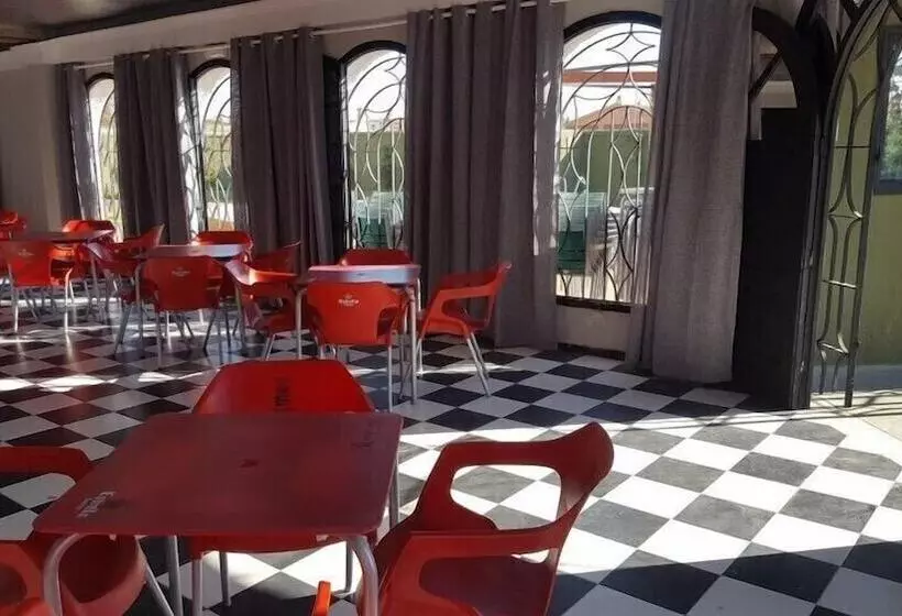 簡易ホテル Castellverd