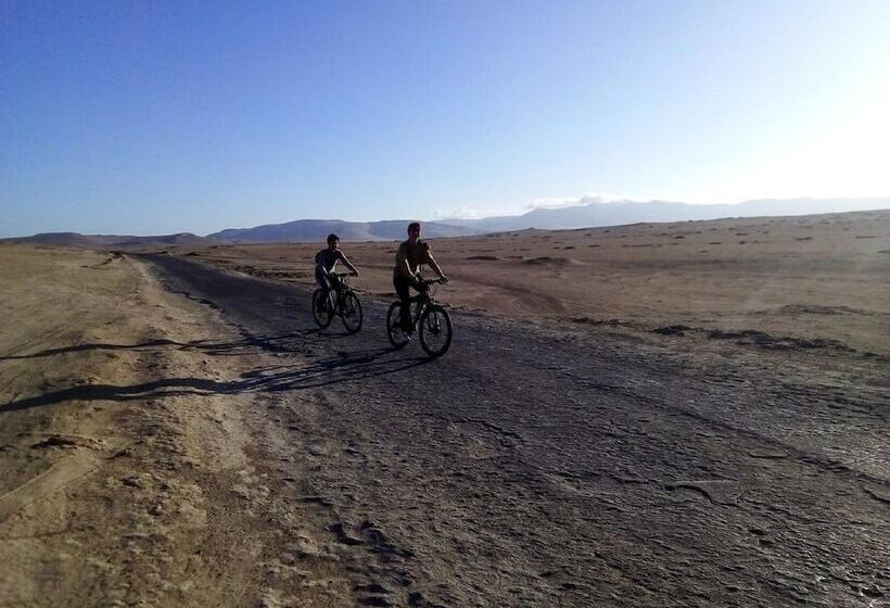 Hostel Yakumama Paracas