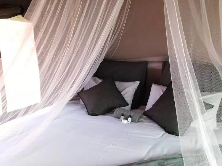 ホテル Buffalo Tented Lodge