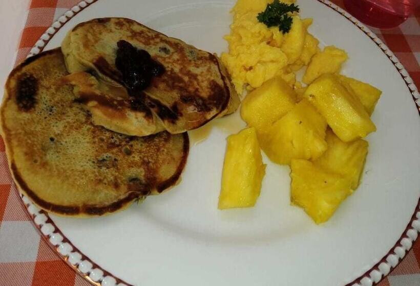 Отель Los Andes Hostel