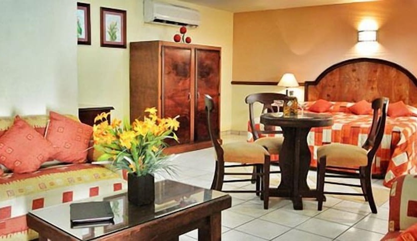 فندق Plaza Jardin