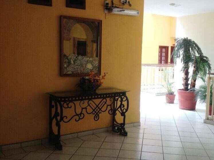 فندق Plaza Jardin