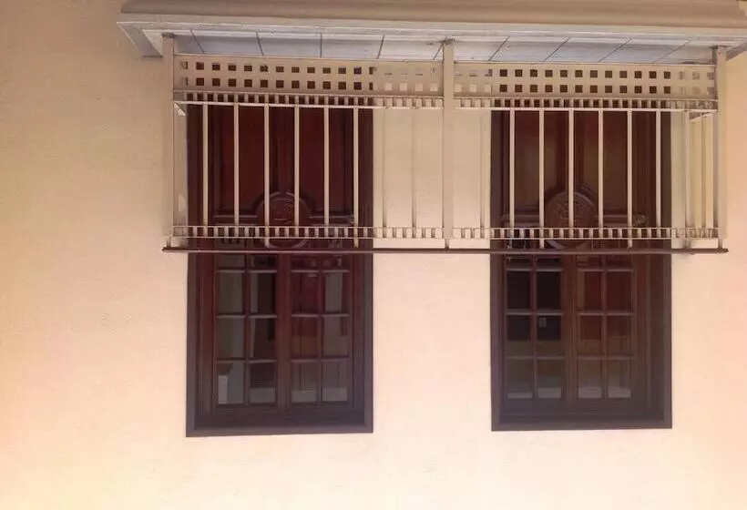 ホテル Plaza Jardin