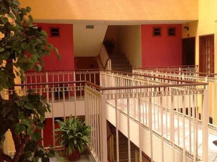 فندق Plaza Jardin