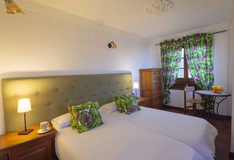 ホテル Rural Villa Ariadna