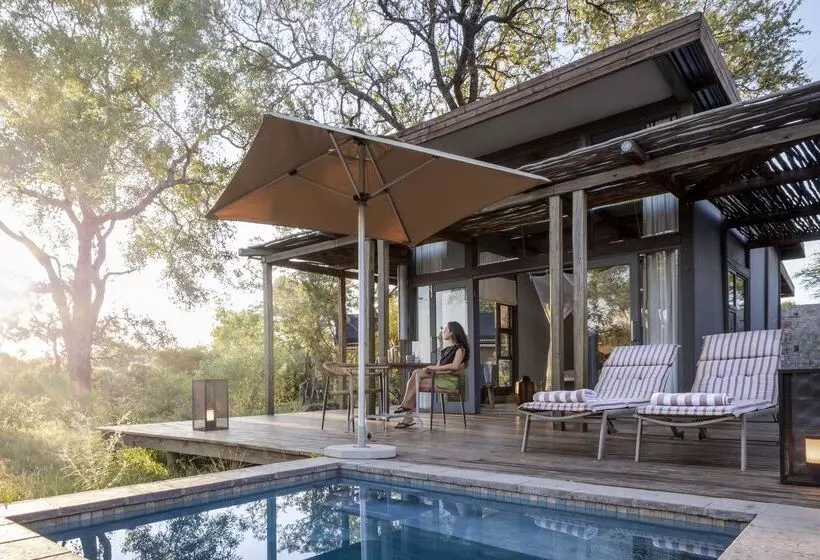 Hotelli Simbavati River Lodge