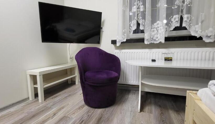 مُتل Etna   Hostel  Noclegi Rzeszów