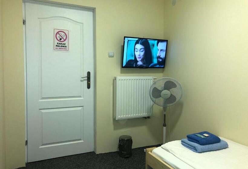 مُتل Etna   Hostel  Noclegi Rzeszów