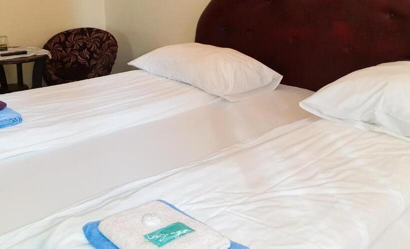 مُتل Etna   Hostel  Noclegi Rzeszów