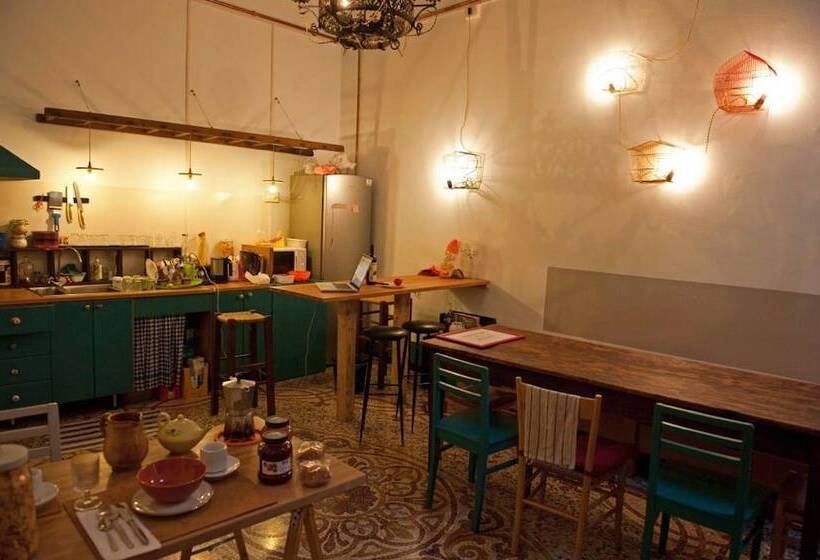 Ostellin Genova Hostel