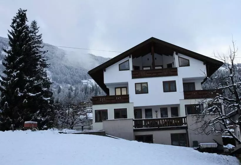 ペンション Gästehaus Treichl Ganglbauer