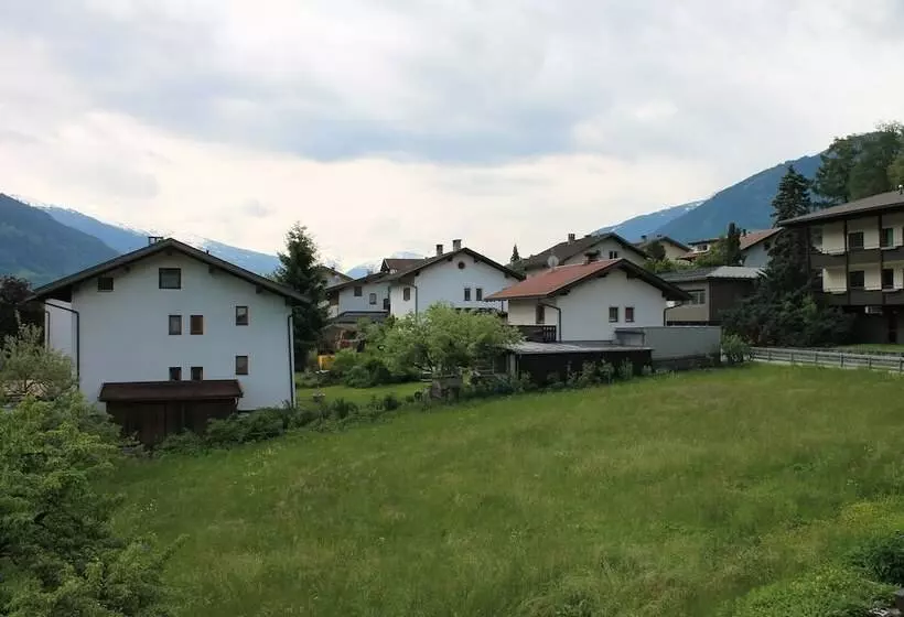 ペンション Gästehaus Treichl Ganglbauer