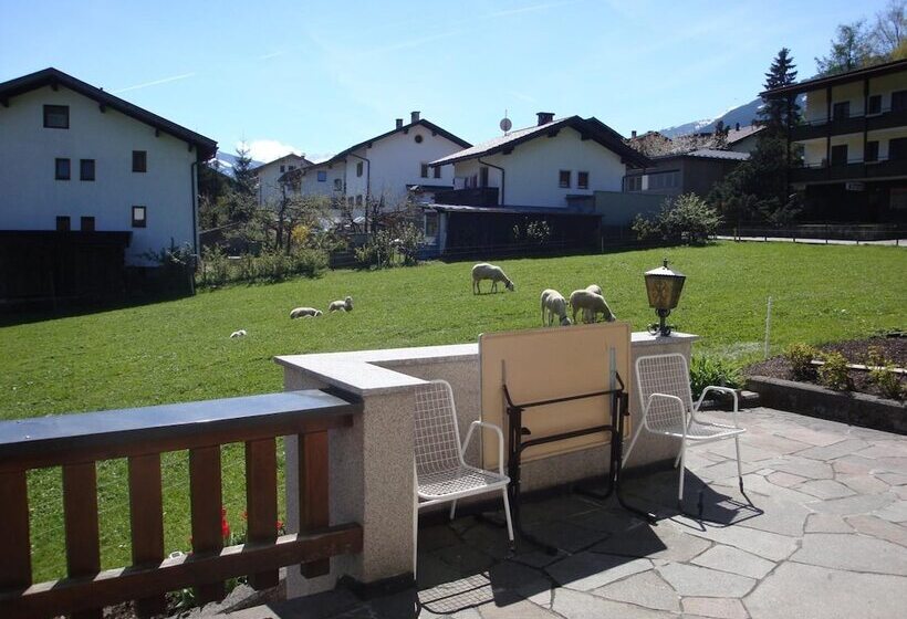 Пансион Gästehaus Treichl Ganglbauer