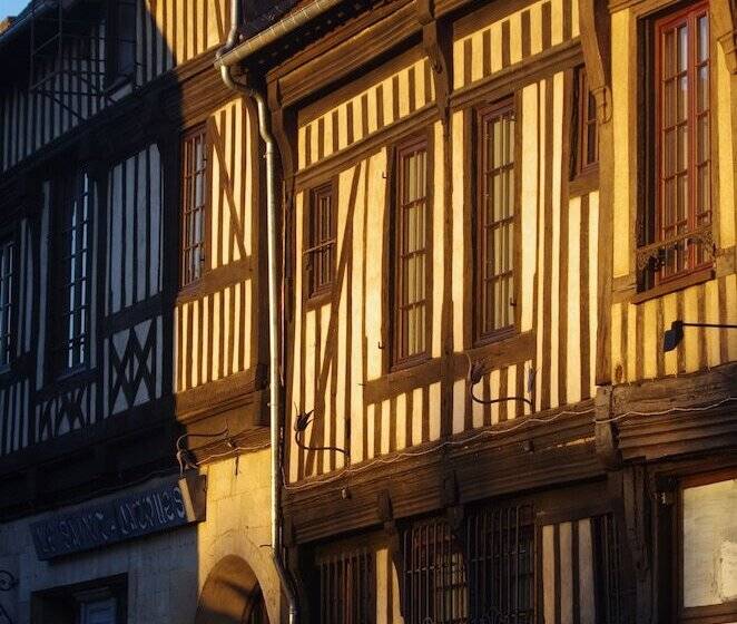 펜션 Home Saint Jacques