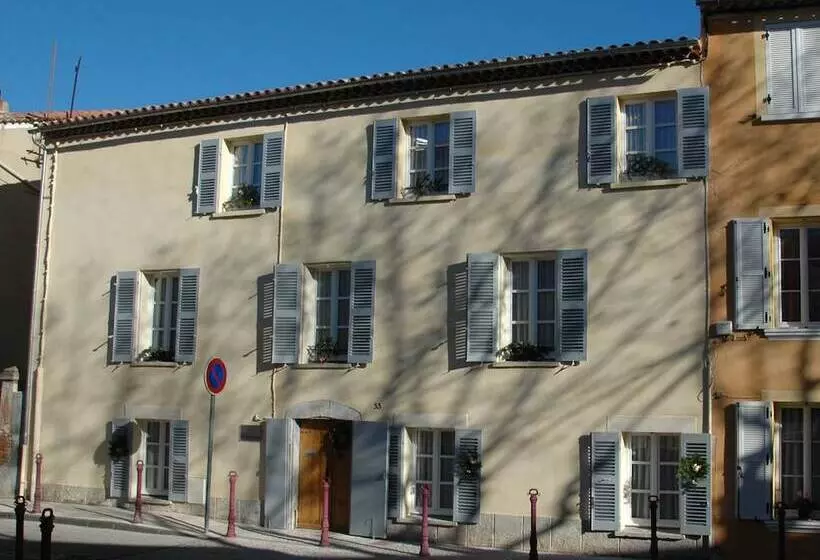 ペンション Le Vieux Logis Chambres D Hotes