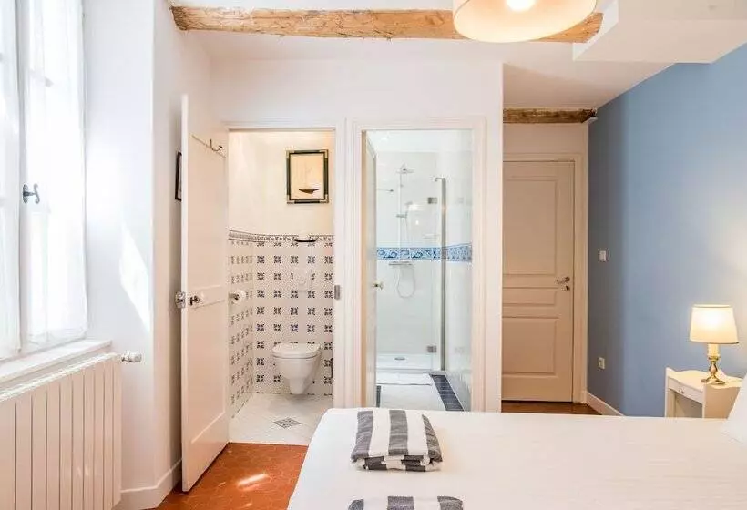 ペンション Le Vieux Logis Chambres D Hotes