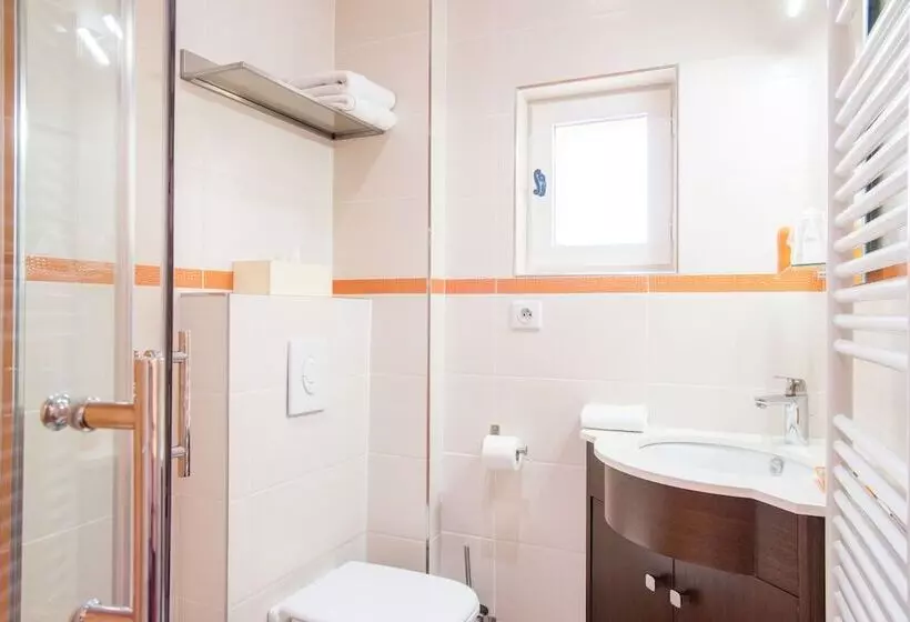 ペンション Le Vieux Logis Chambres D Hotes