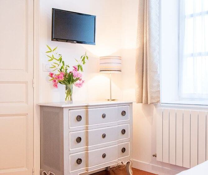 بنسيون Le Vieux Logis Chambres D Hotes